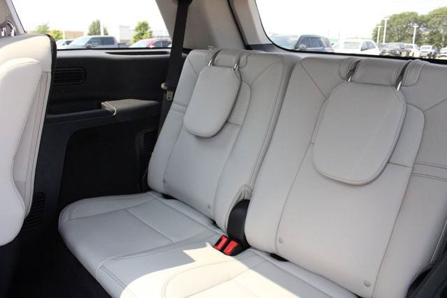 New 2026 Lincoln Aviator AWD image 22