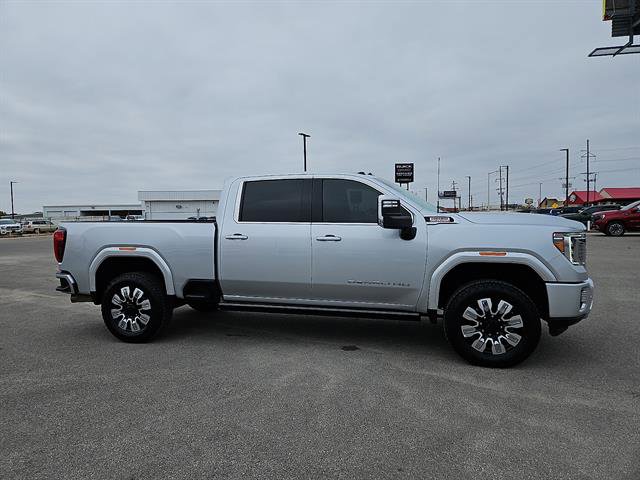Used 2022 GMC Sierra 2500 Denali image 6