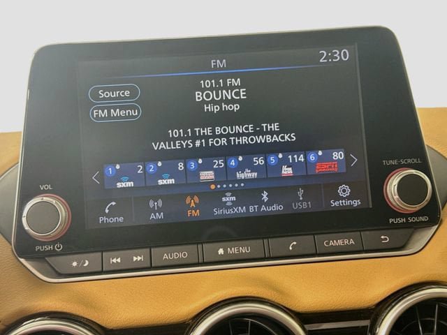 Used 2023 Nissan Sentra SV w/ SV Premium Package FWD image 14