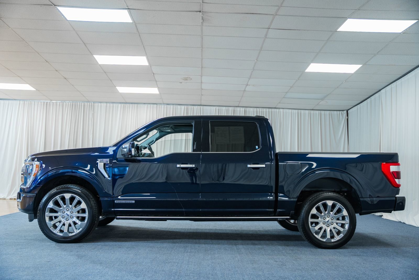 Used 2023 Ford F150 Limited image 5
