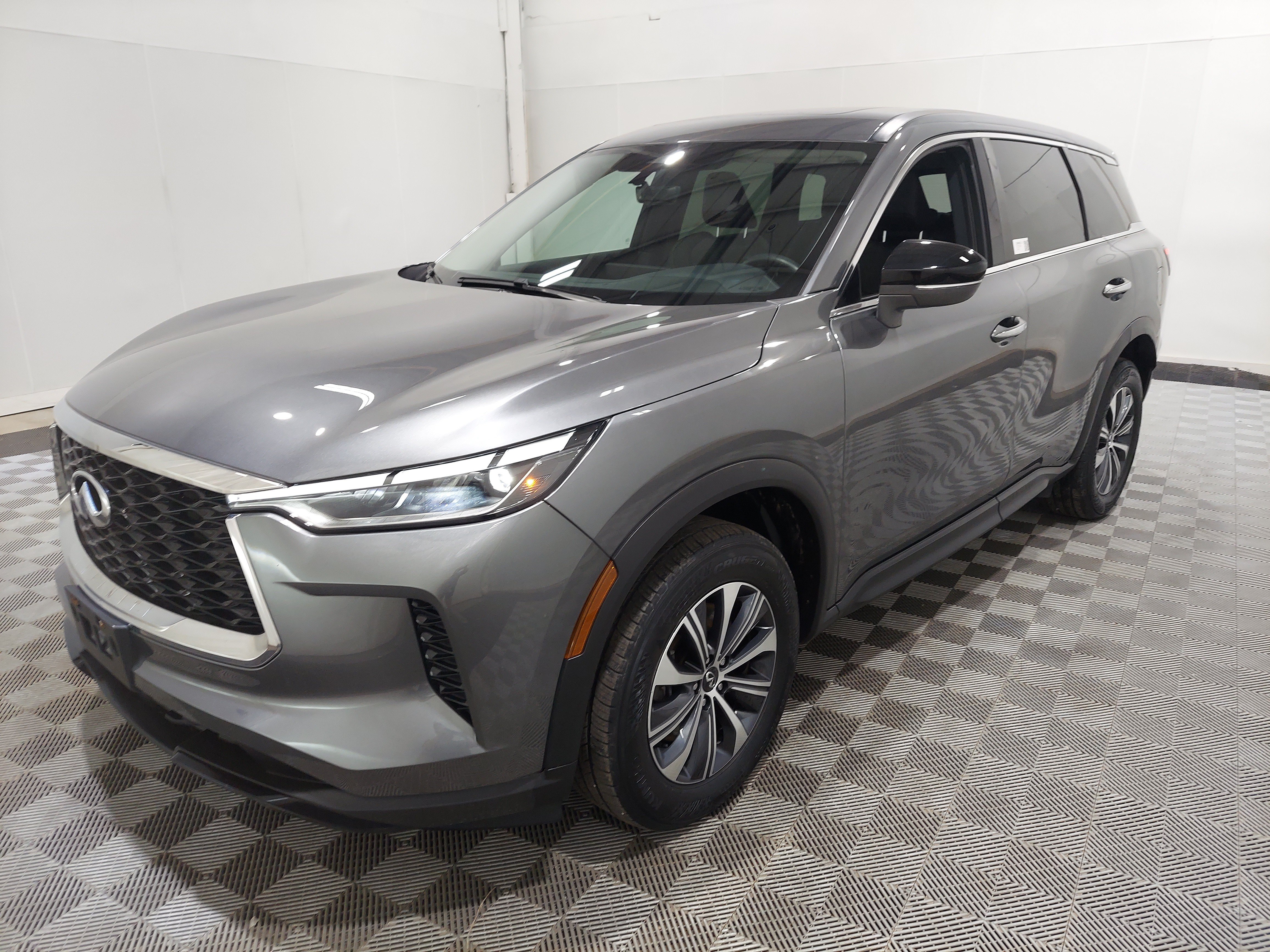 Used 2024 INFINITI QX60 Pure