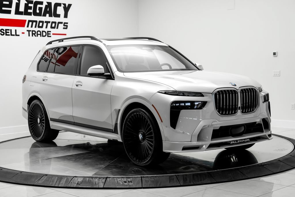 Used 2025 BMW ALPINA XB7 AWD/4WD image 3