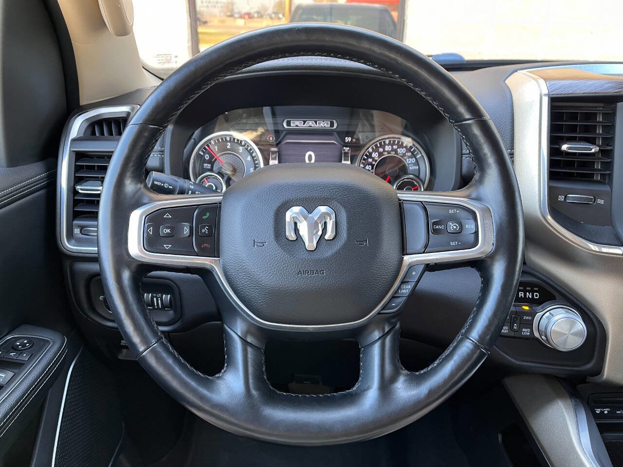 Used 2019 RAM 1500 Laramie image 10