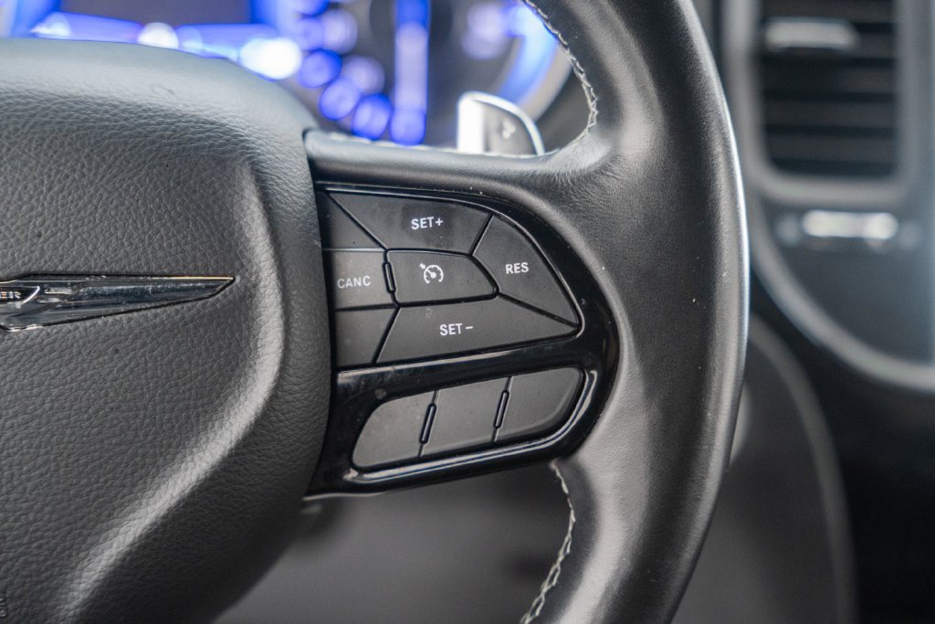 Used 2021 Chrysler 300 S RWD image 29