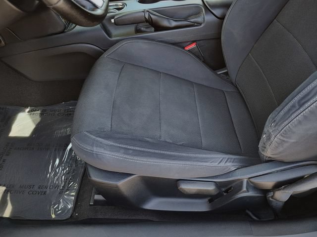 Used 2016 Ford Mustang Coupe RWD image 18