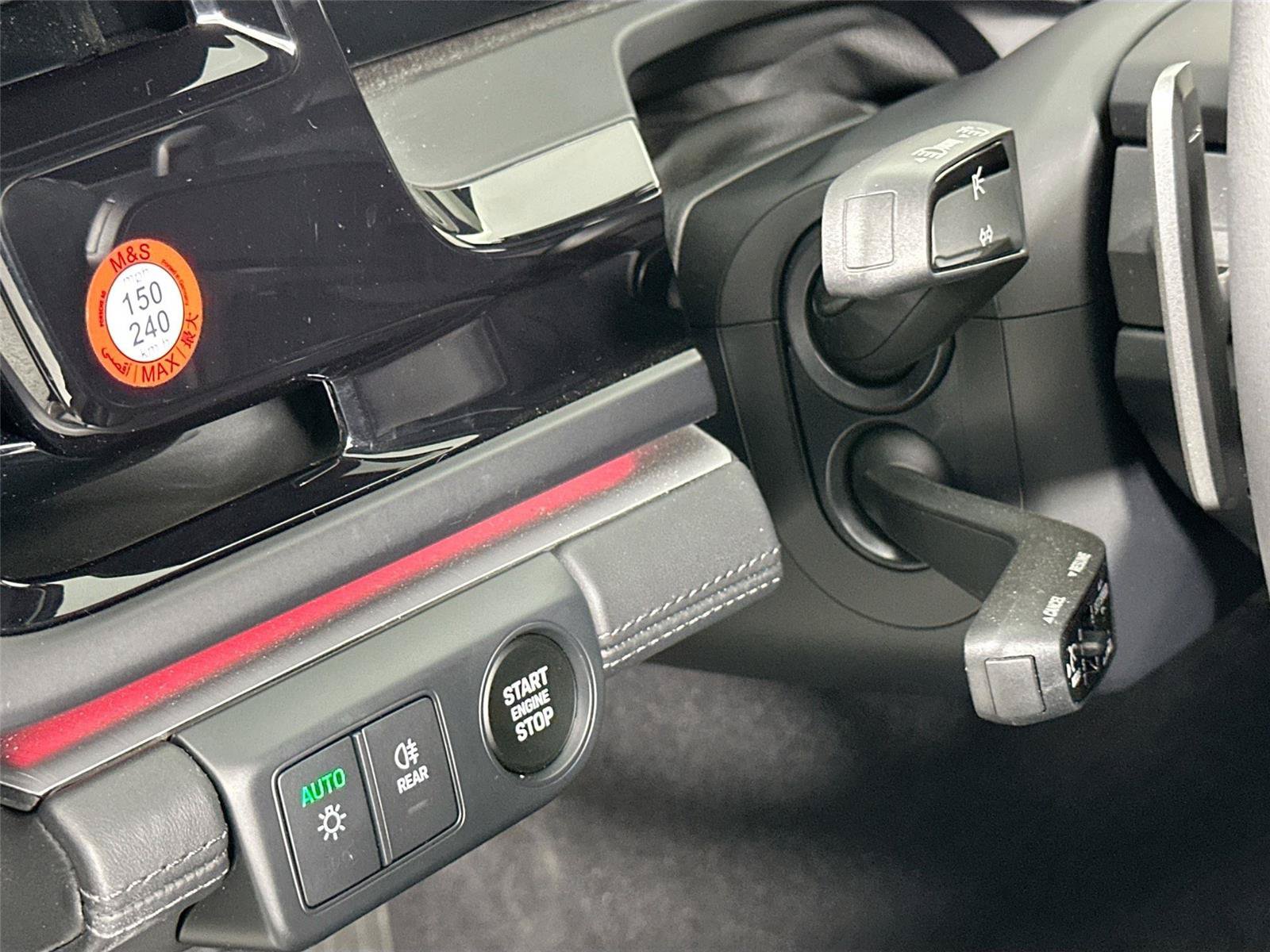 Certified 2024 Porsche Panamera image 33