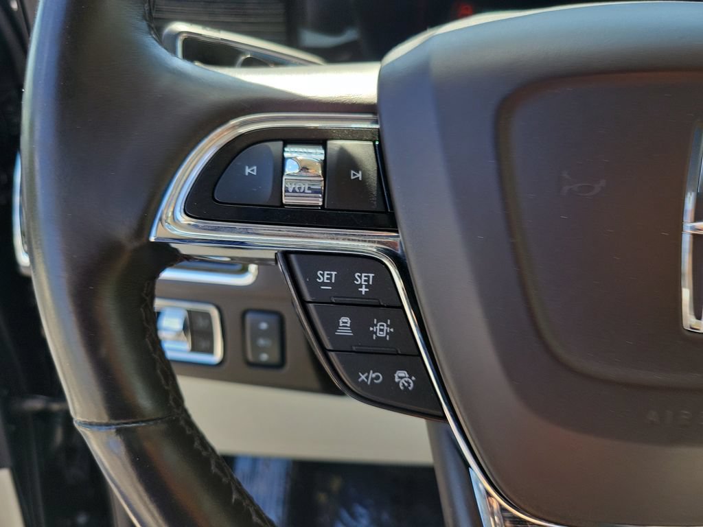 Certified 2023 Lincoln Navigator L Black Label AWD/4WD image 23