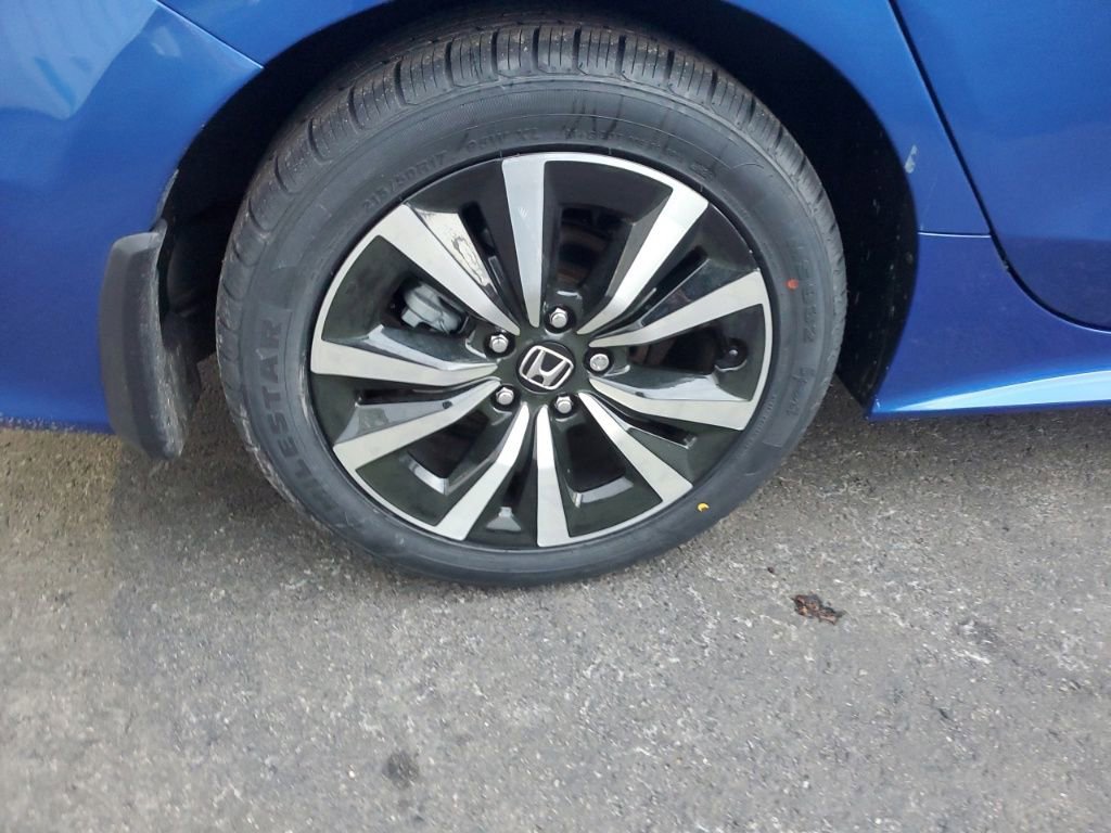 Used 2024 Honda Civic EX image 9