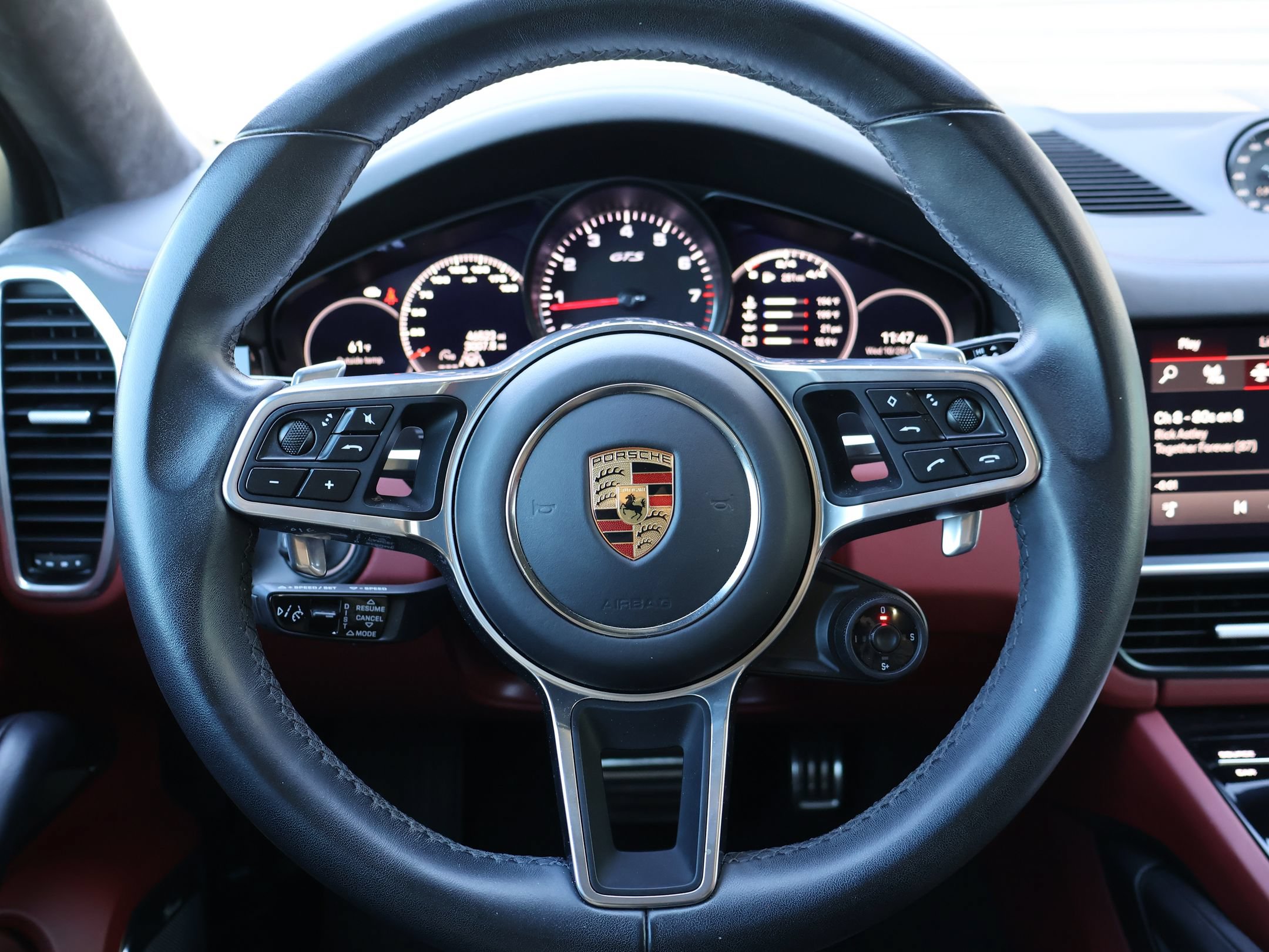 Used 2023 Porsche Cayenne GTS AWD/4WD image 15