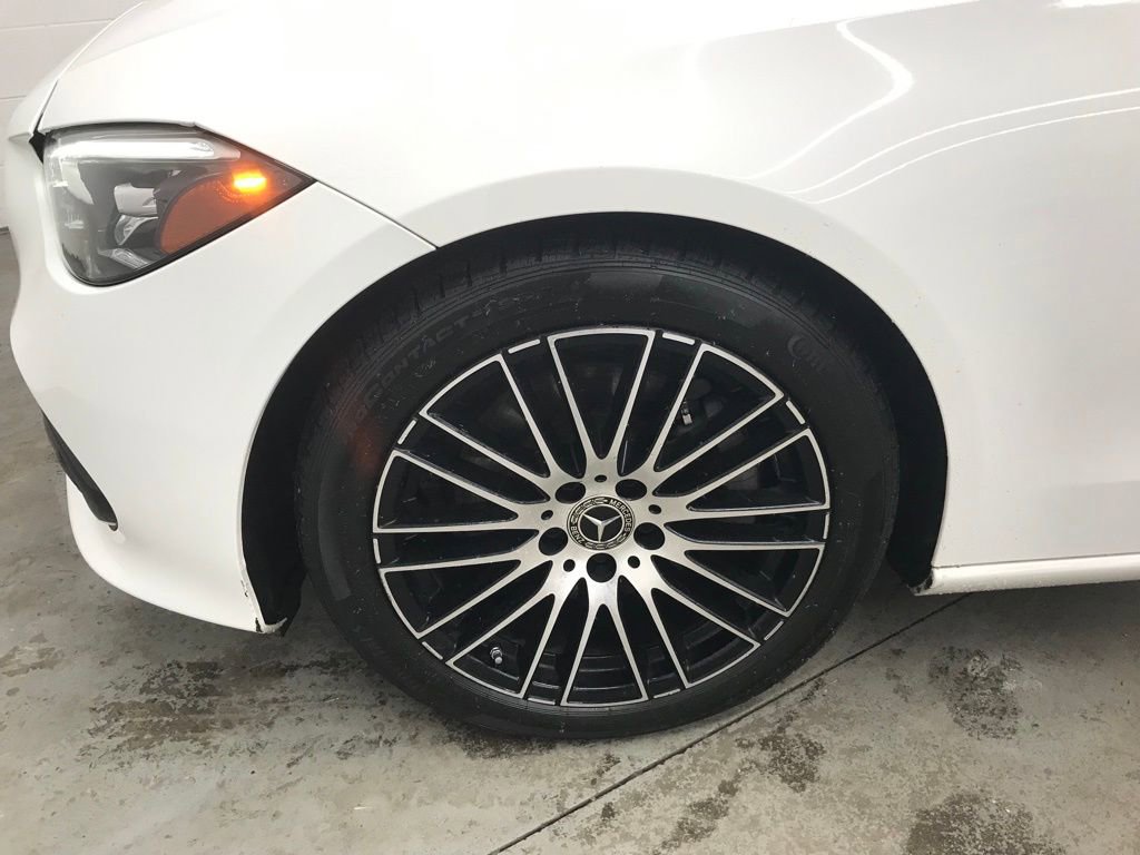 Used 2023 Mercedes-Benz C 300 4MATIC Sedan image 41
