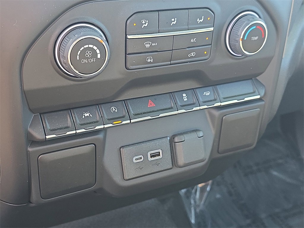 Used 2025 Chevrolet Silverado 1500 W/T image 15