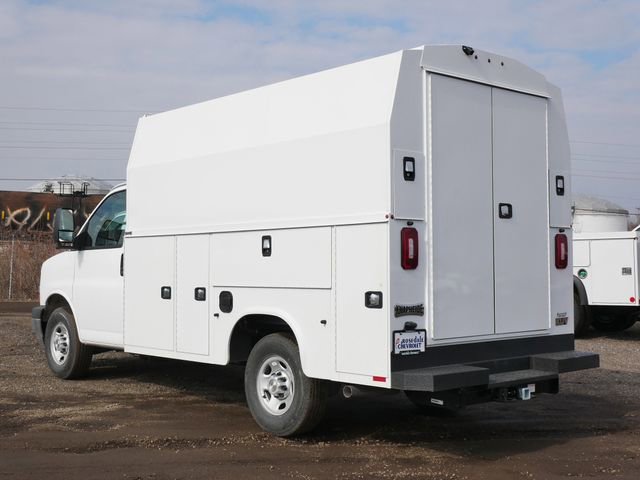New 2026 Chevrolet Express 3500 w/ Power Convenience Package image 4