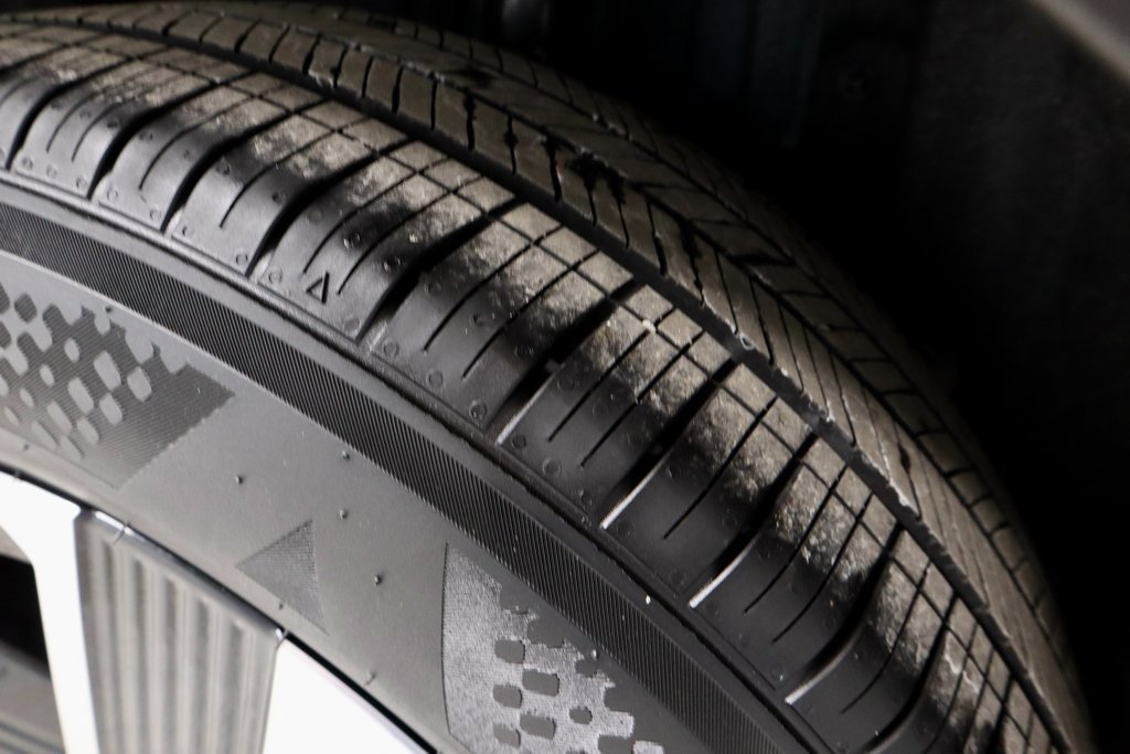 Certified 2025 Nissan Kicks SV w/ SV Premium Package image 20