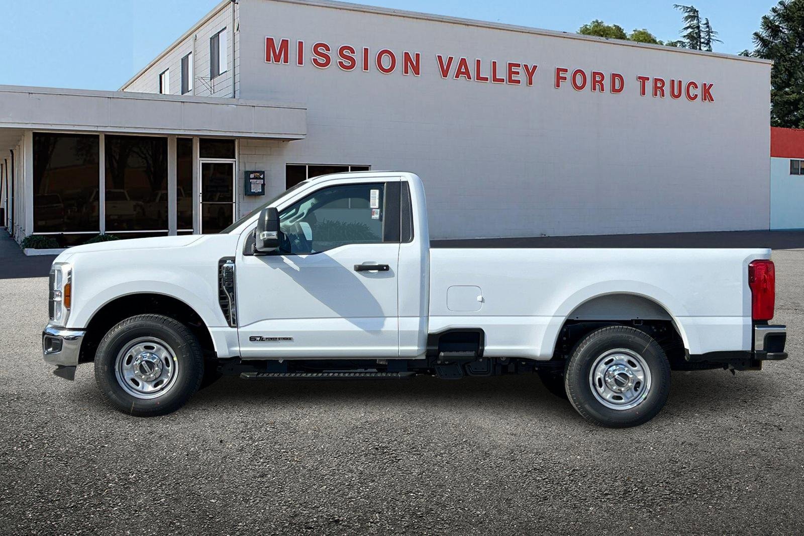 New 2026 Ford F250 XL image 7