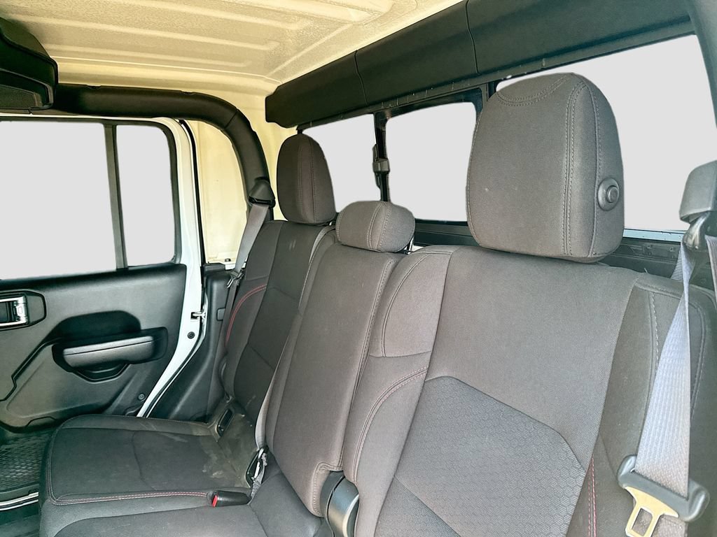 Used 2023 Jeep Gladiator Rubicon w/ Trailer Tow Package AWD/4WD image 19