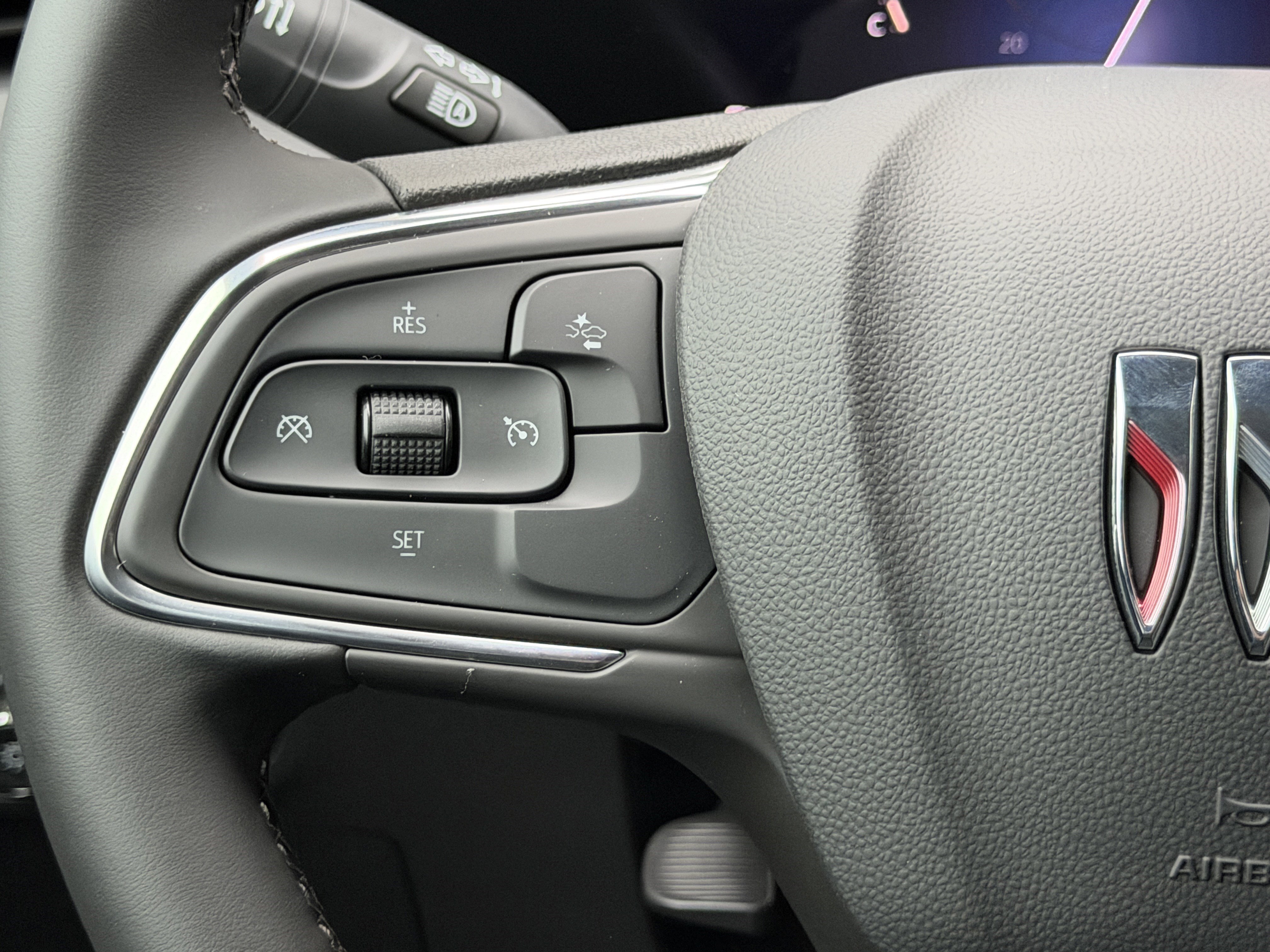 New 2026 Buick Encore GX Sport Touring w/ Advanced Technology Package FWD image 32