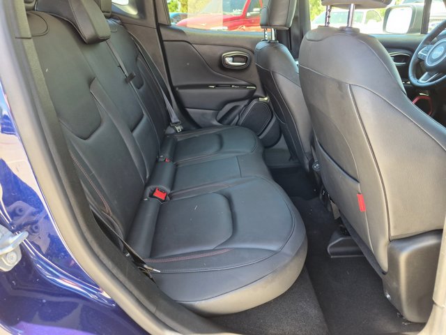 Used 2021 Jeep Renegade Trailhawk AWD/4WD image 20