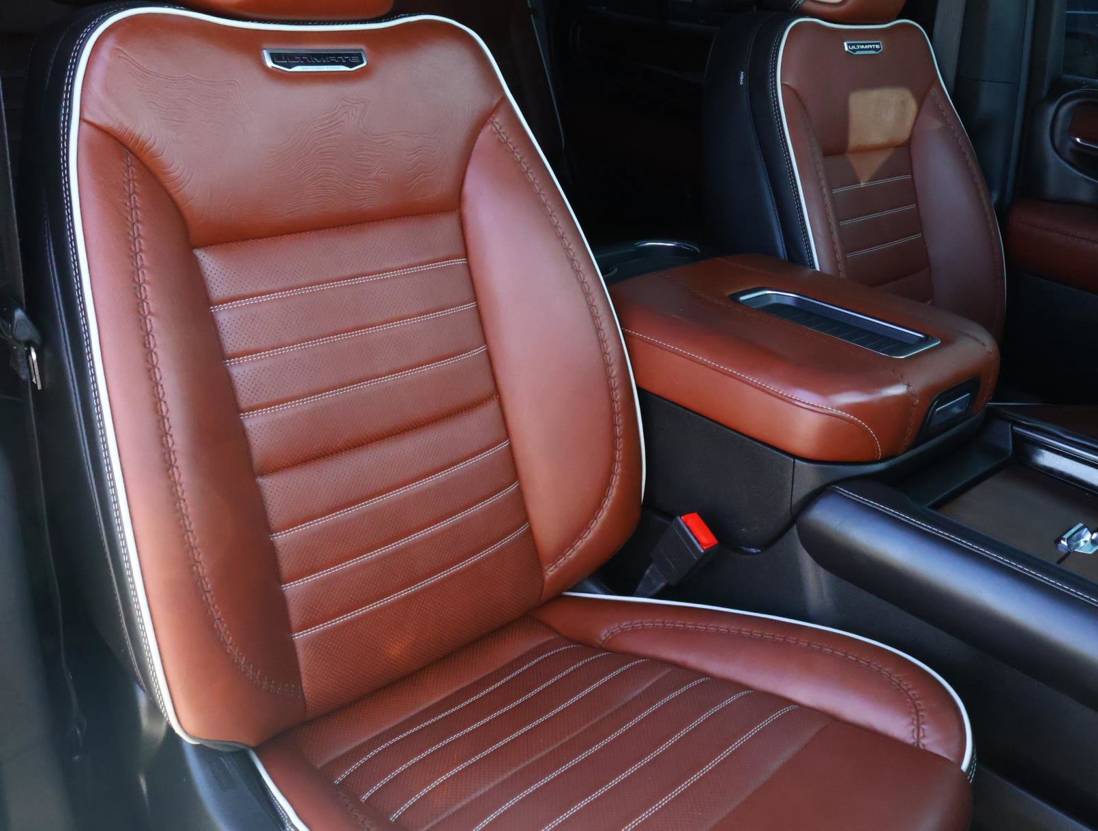 Used 2024 GMC Yukon Denali Ultimate image 21