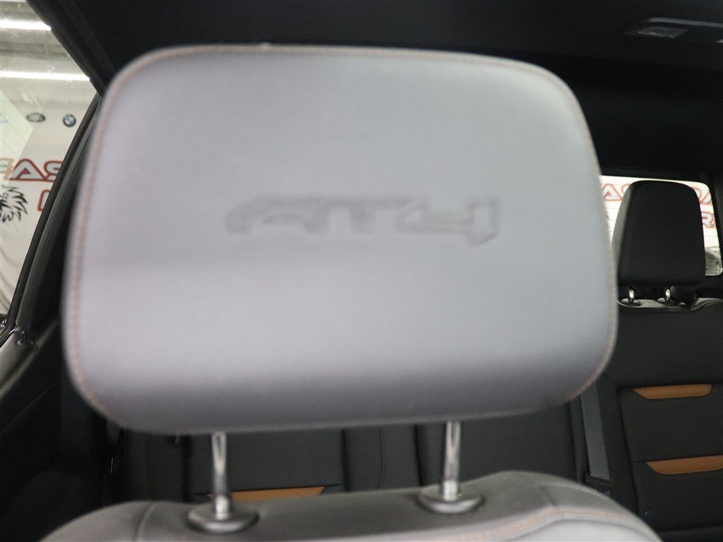 Used 2021 GMC Sierra 1500 AT4 w/ AT4 Value Package AWD/4WD image 31