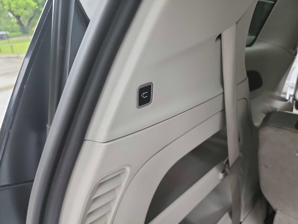Used 2019 Chrysler Pacifica Touring Plus w/ Tire & Wheel Group image 30