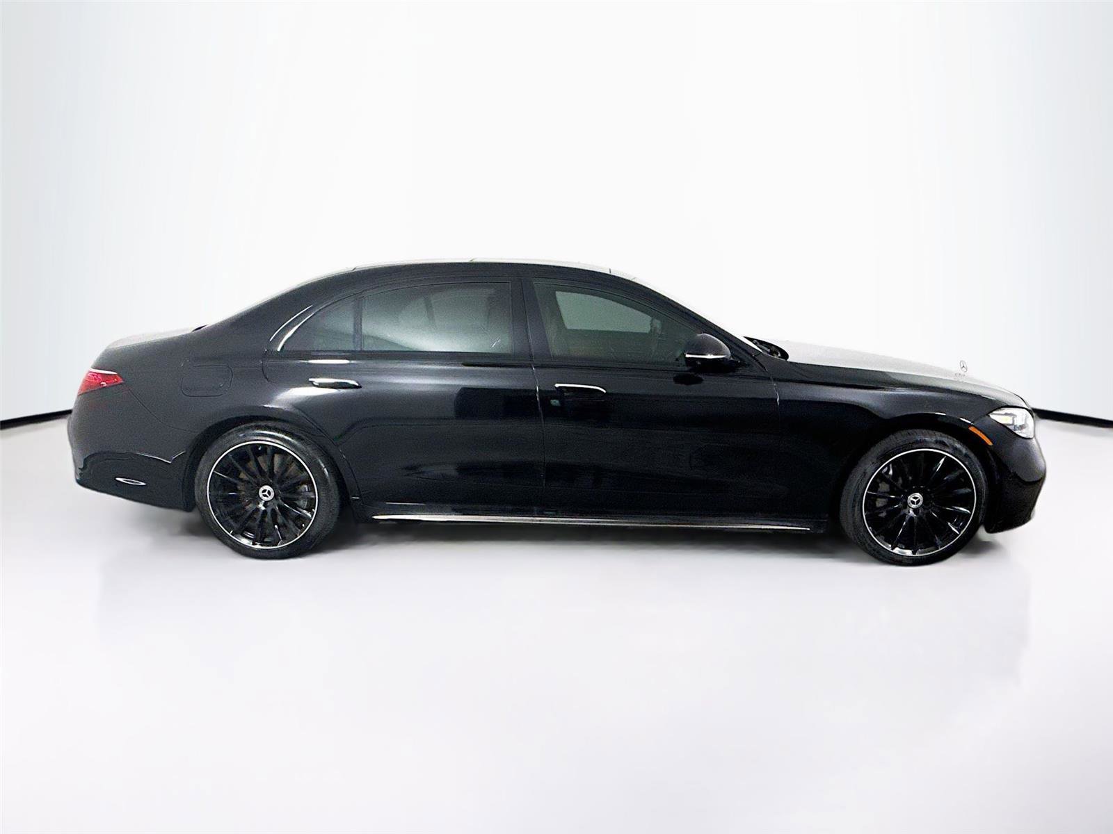 Used 2023 Mercedes-Benz S 580e 4MATIC Sedan image 13