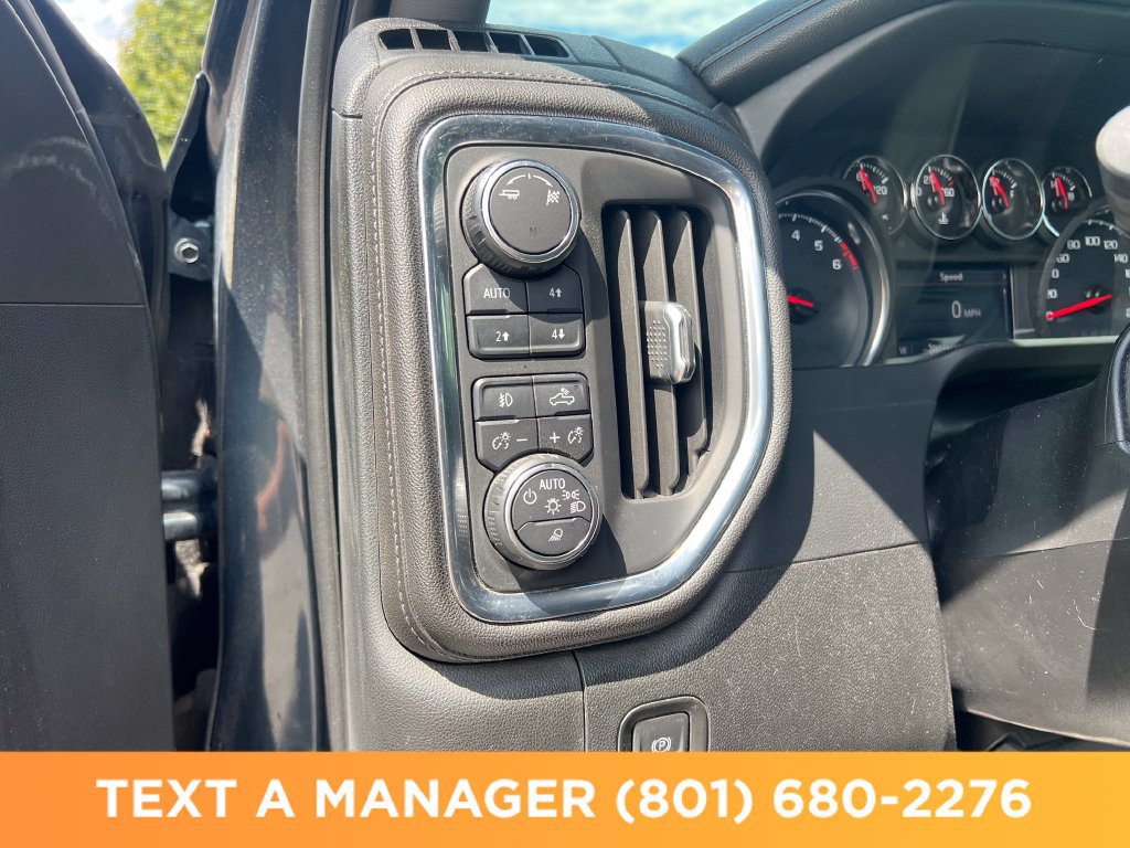 Used 2019 Chevrolet Silverado 1500 LTZ w/ Z71 Off-Road Package AWD/4WD image 27