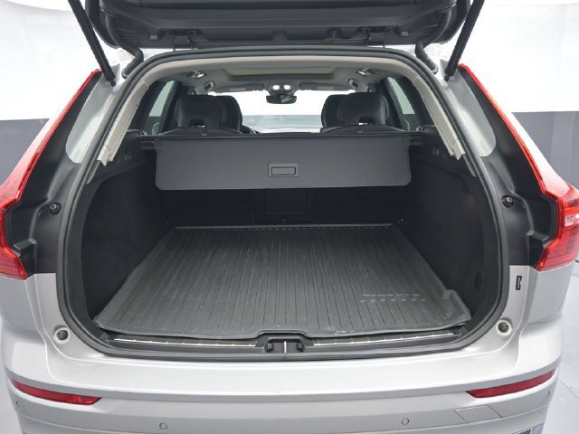 Used 2023 Volvo XC60 B5 Plus w/ Protection Package FWD image 26