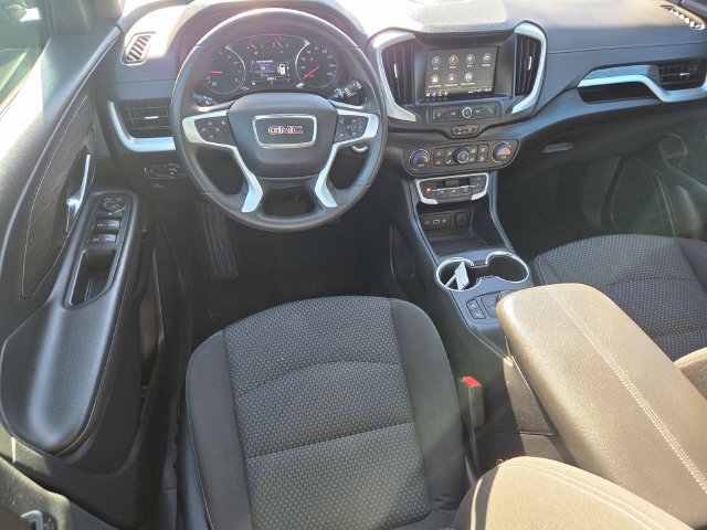 Used 2023 GMC Terrain SLE w/ Driver Convenience Package FWD image 12