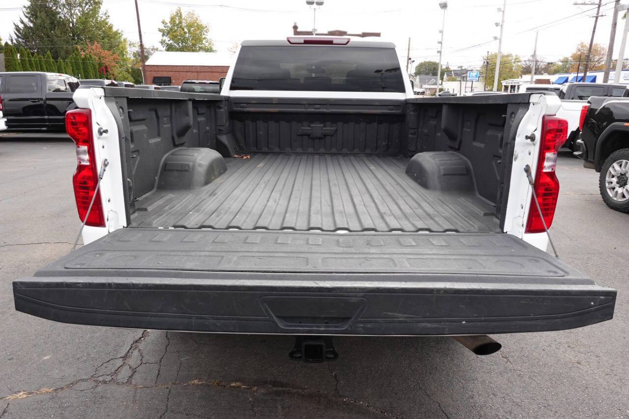 Used 2023 Chevrolet Silverado 2500 LT w/ Snow Plow Prep/Camper Package image 25