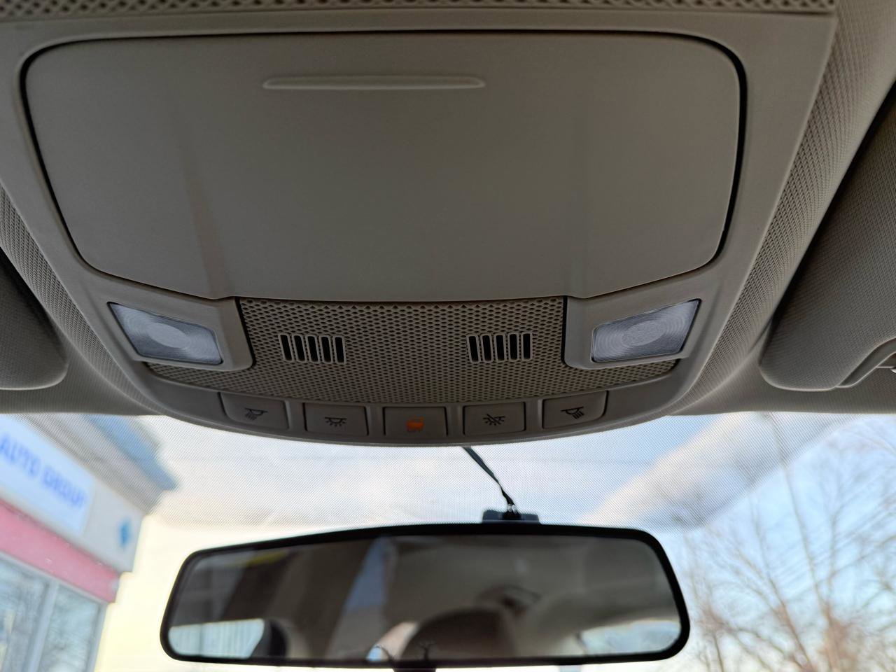 Used 2014 Ford Fusion SE image 26