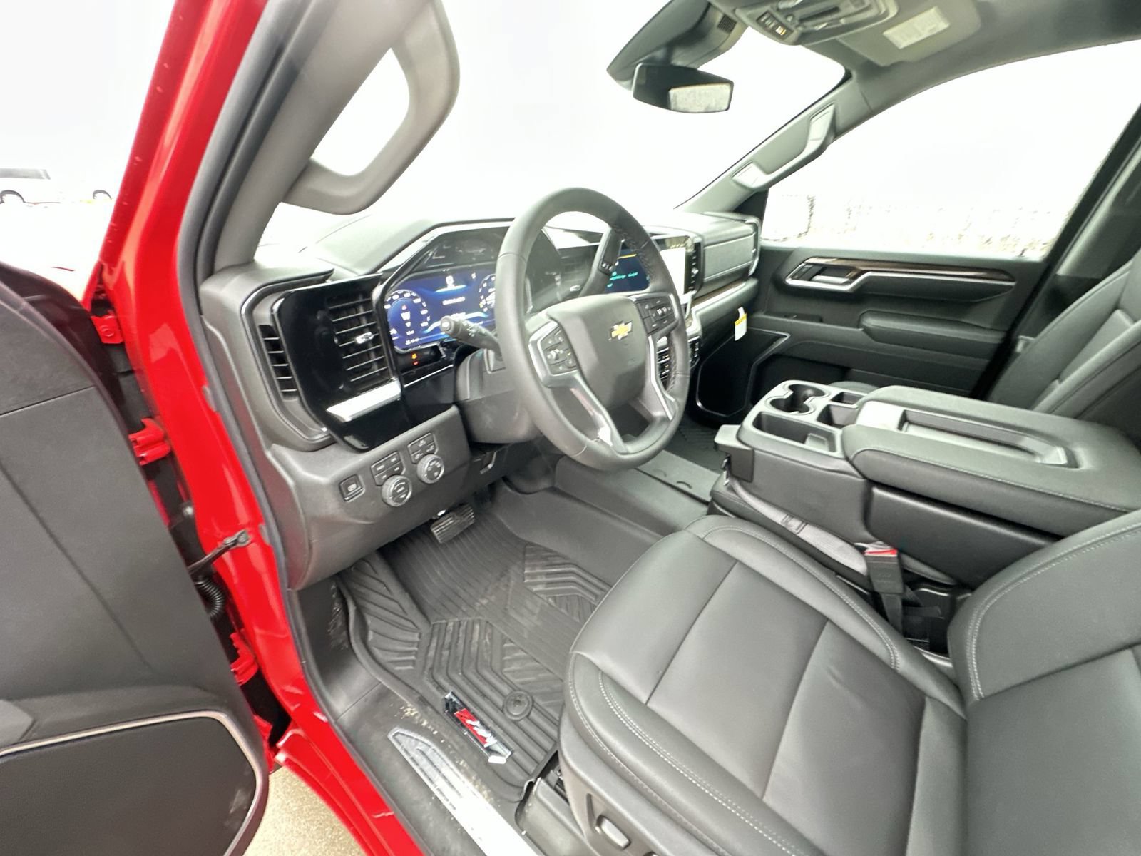 New 2026 Chevrolet Silverado 1500 LT w/ Z71 Off-Road Package AWD/4WD image 10
