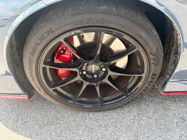 Used 2024 Nissan Z NISMO w/ Floor Mat Package RWD image 9