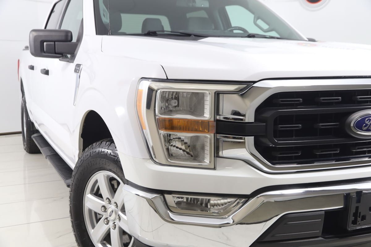Used 2021 Ford F150 XLT w/ Equipment Group 301A Mid AWD/4WD image 15