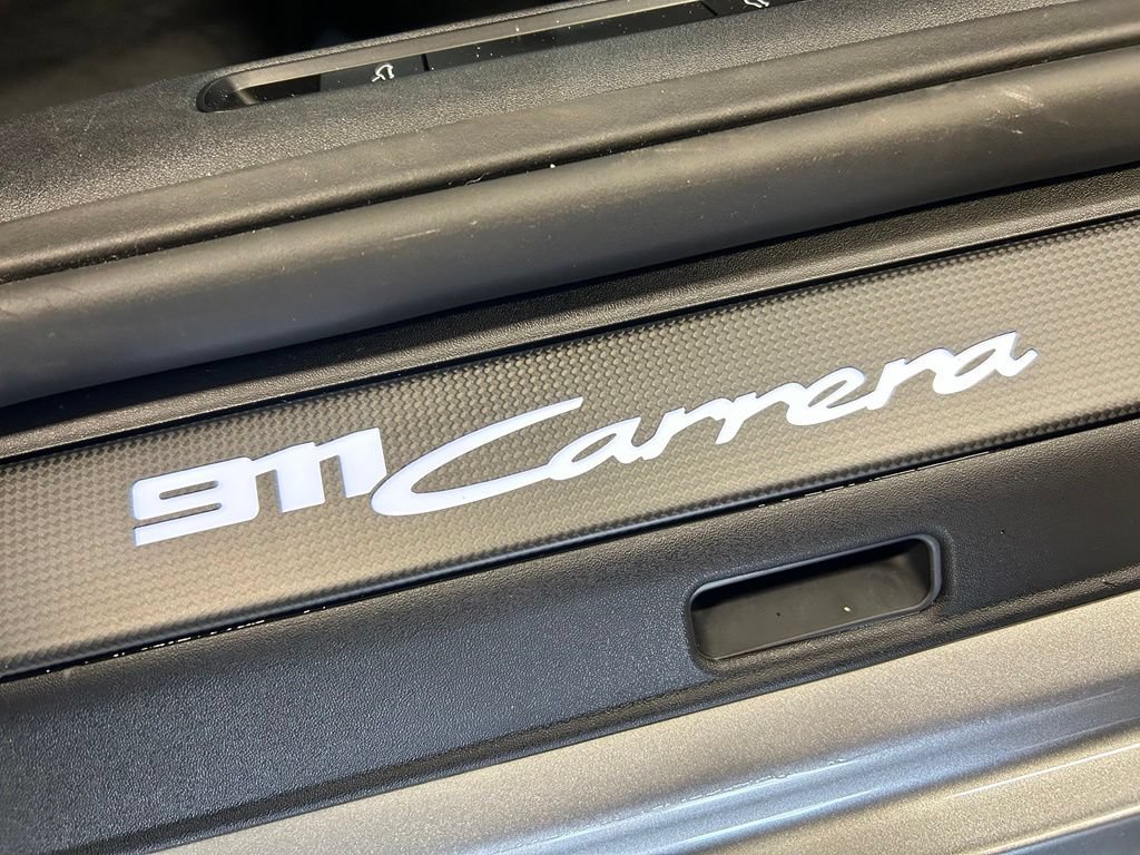 Certified 2025 Porsche 911 Carrera RWD image 7