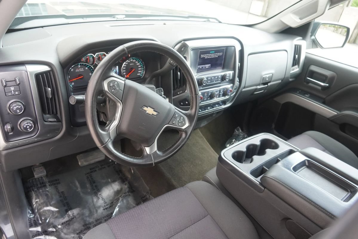 Used 2017 Chevrolet Silverado 1500 LT w/ All Star Edition AWD/4WD image 40