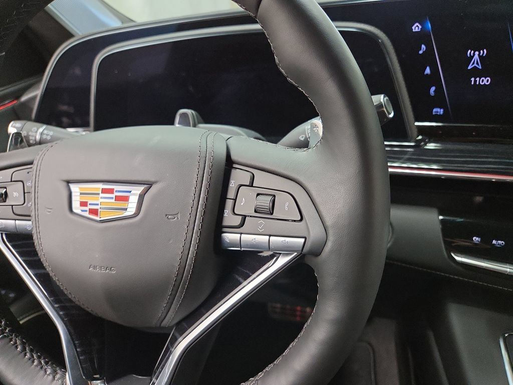 Used 2024 Cadillac Escalade V w/ LPO, ONYX Package AWD/4WD image 22