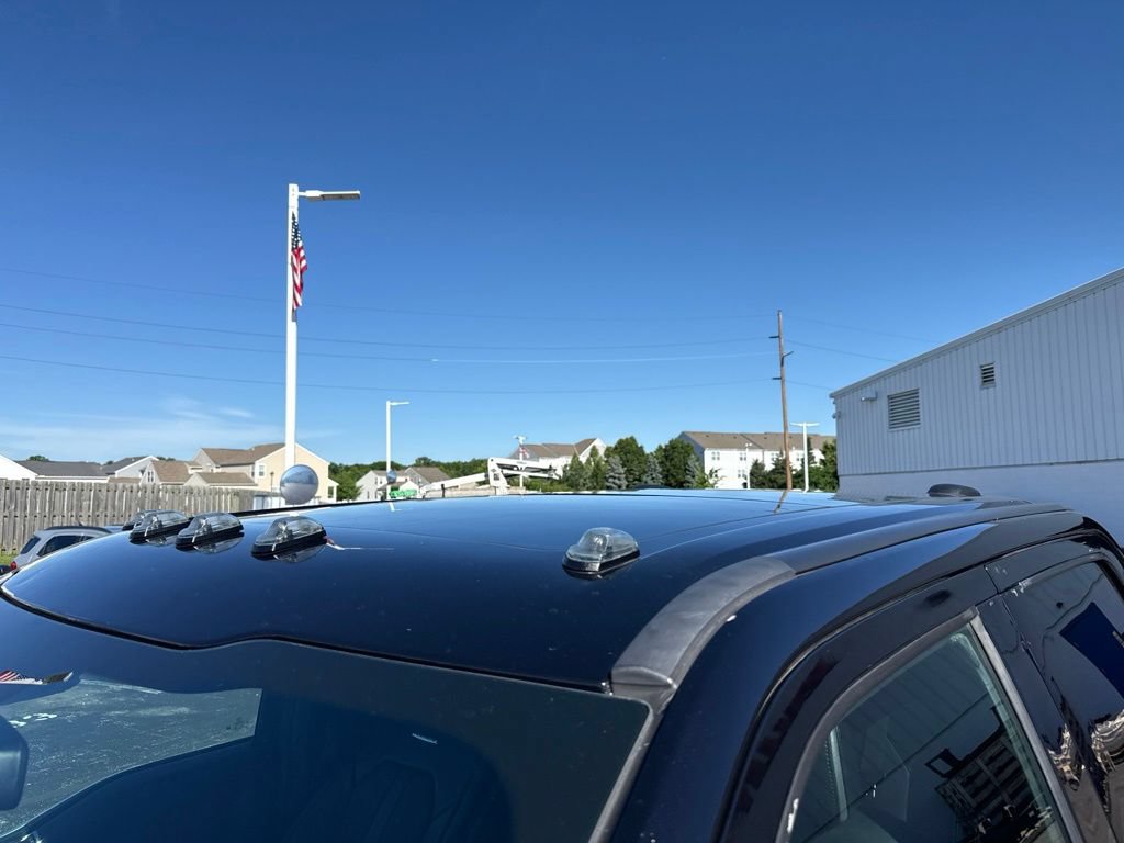 Used 2020 Ford F350 Platinum w/ FX4 Off-Road Package AWD/4WD image 3