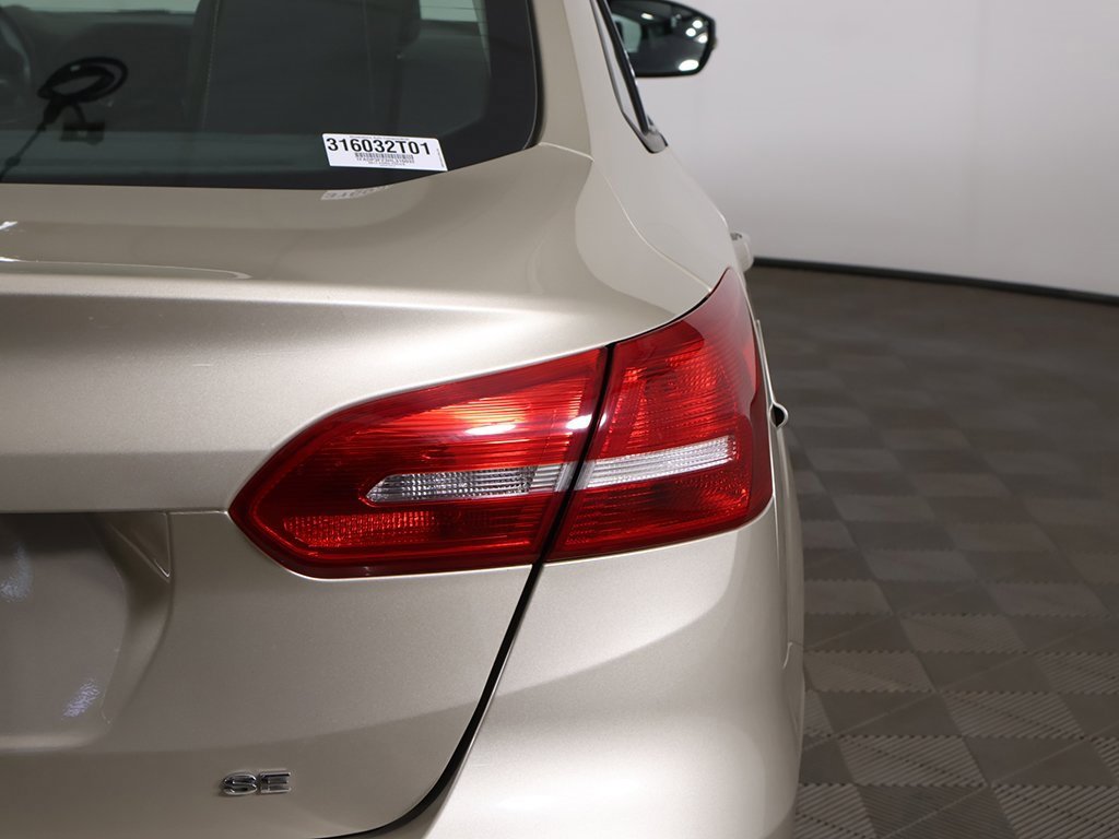 Used 2017 Ford Focus SE image 11