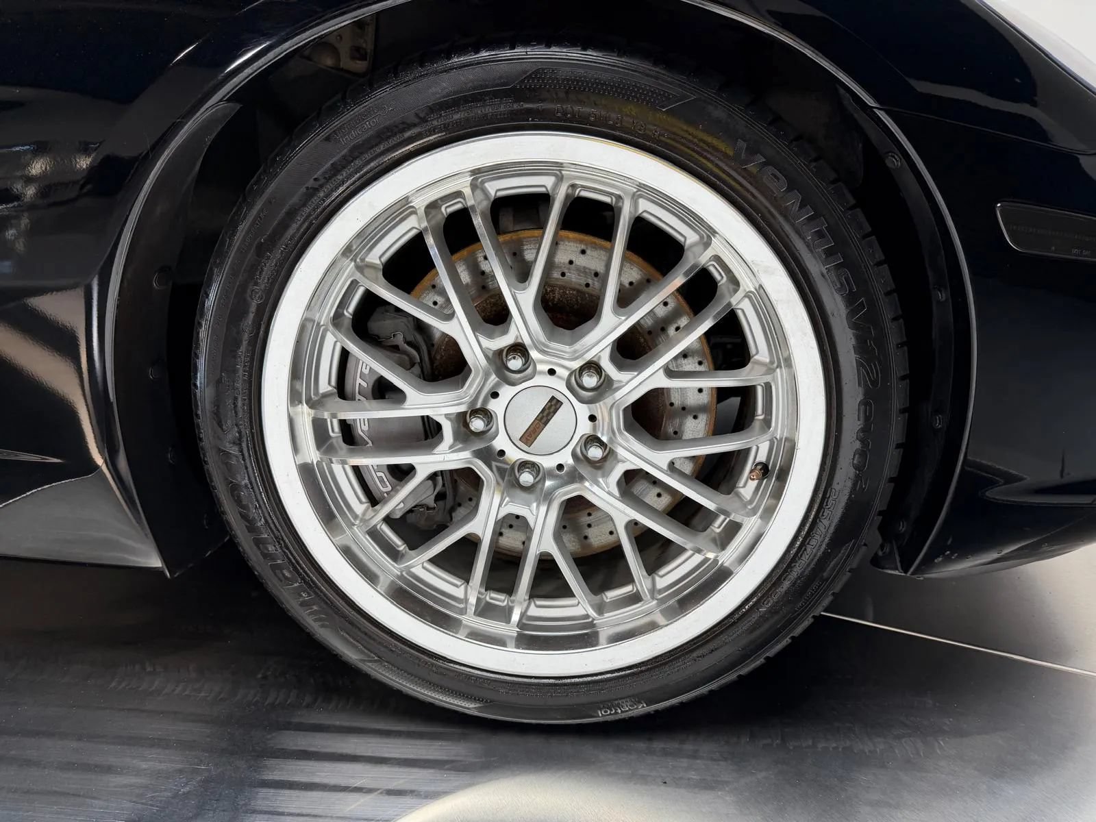 Used 2007 Chevrolet Corvette Coupe w/ Performance Package RWD image 7