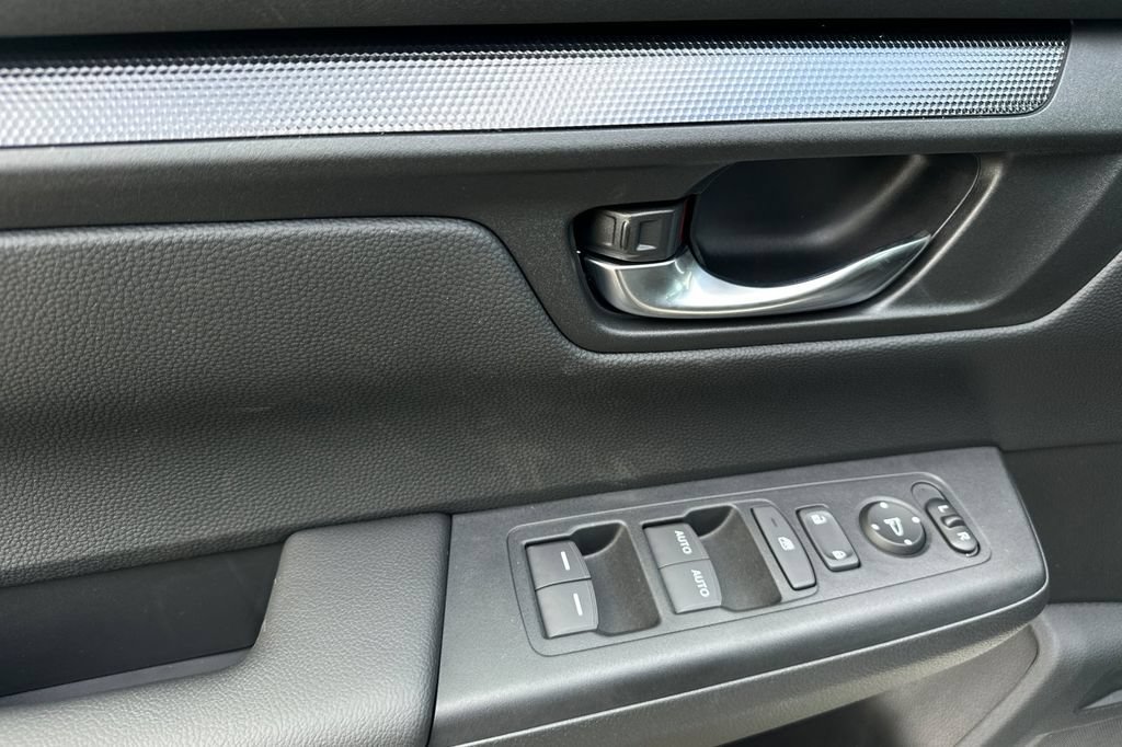 Used 2026 Honda CR-V Sport image 11