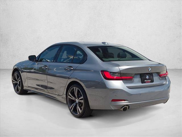 Used 2023 BMW 330i xDrive Sedan w/ Premium Package AWD/4WD image 8