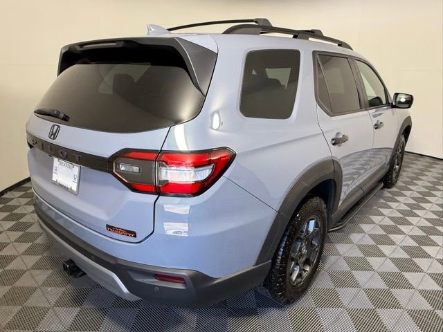 Used 2025 Honda Pilot TrailSport image 6