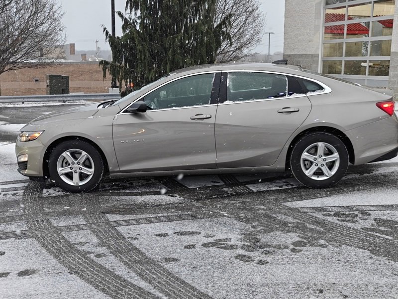 Certified 2023 Chevrolet Malibu LS image 8