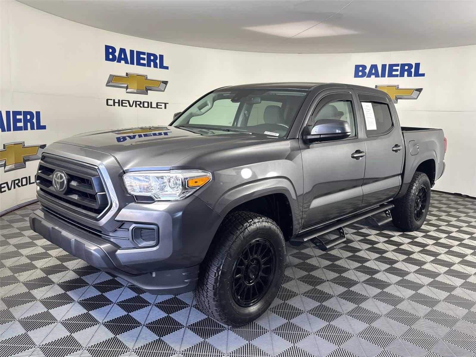 Used 2022 Toyota Tacoma SR AWD/4WD video 1