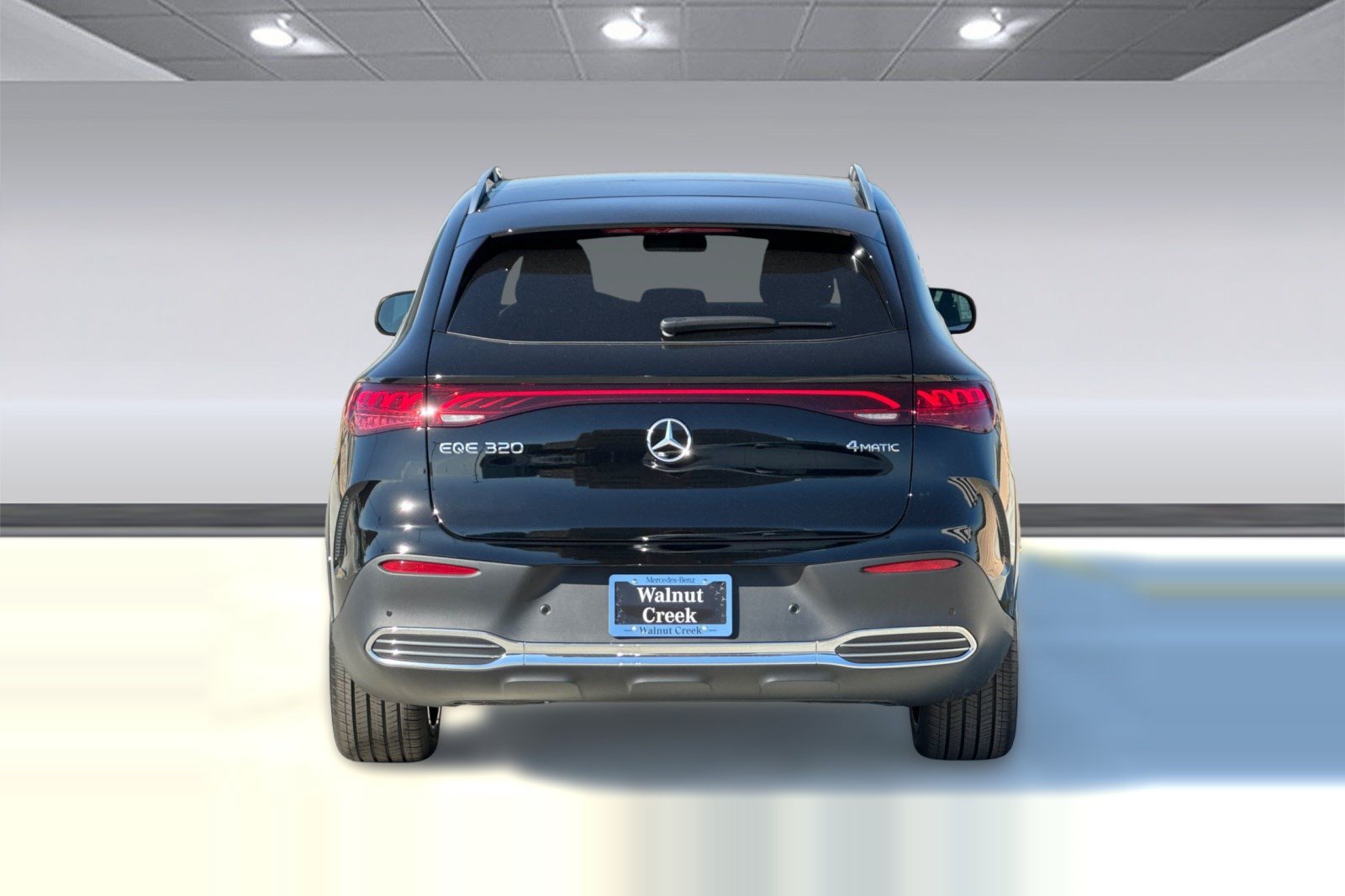 New 2027 Mercedes-Benz EQE 320 4MATIC SUV image 10