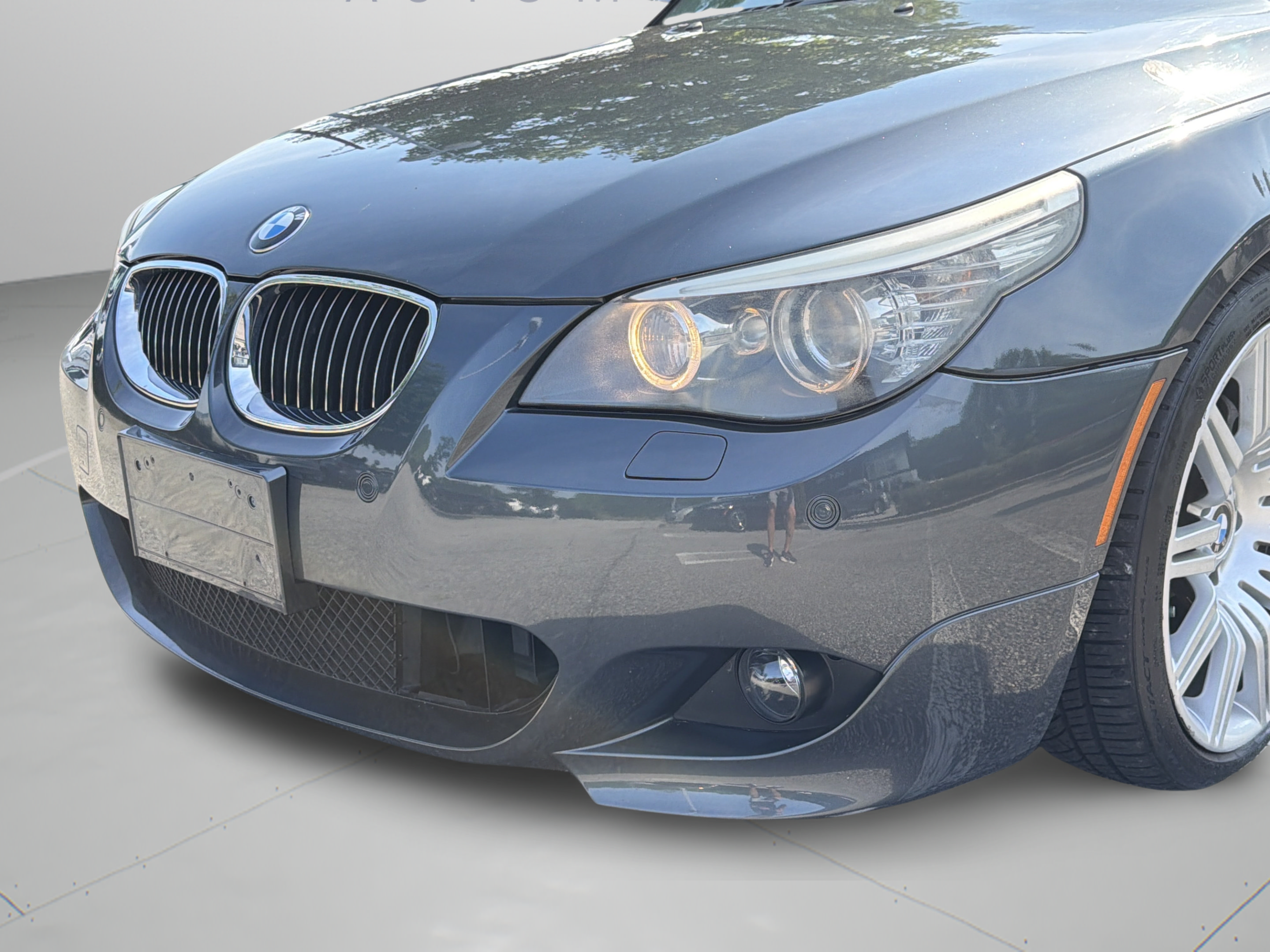 Used 2008 BMW 550i Sedan RWD image 31