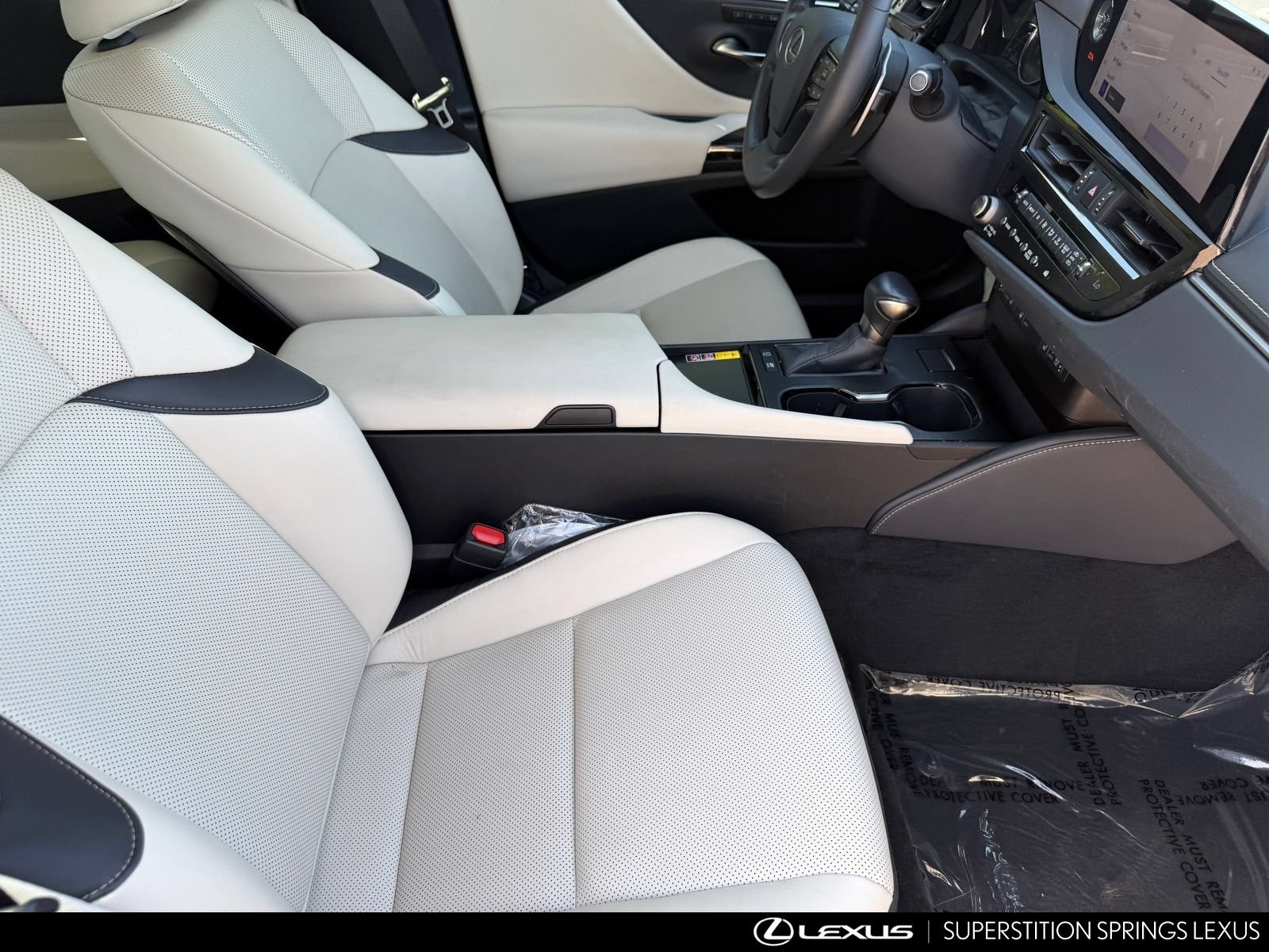 Certified 2025 Lexus ES 300h w/ Premium Package FWD image 13