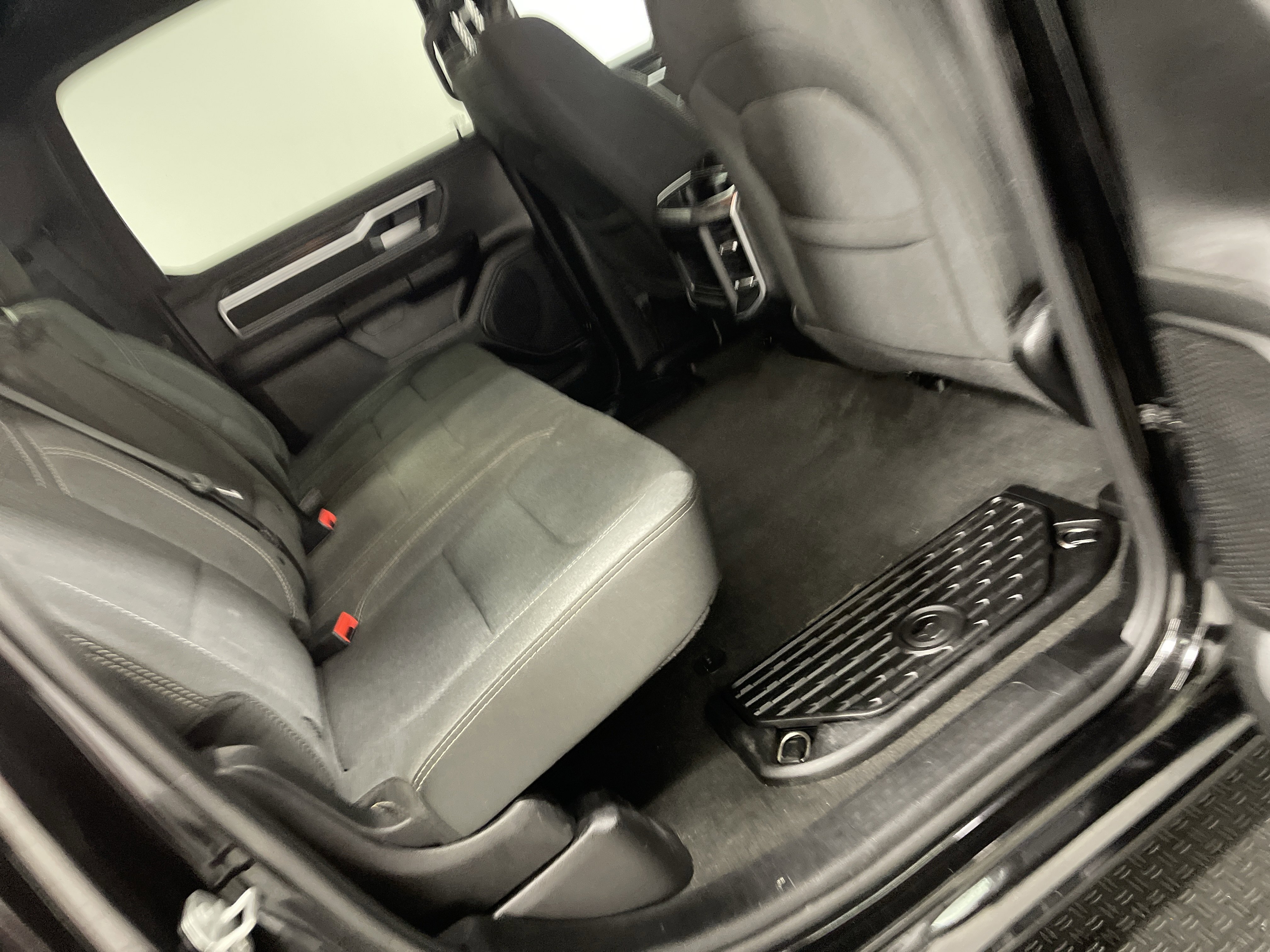 Used 2022 RAM 1500 Big Horn AWD/4WD image 21