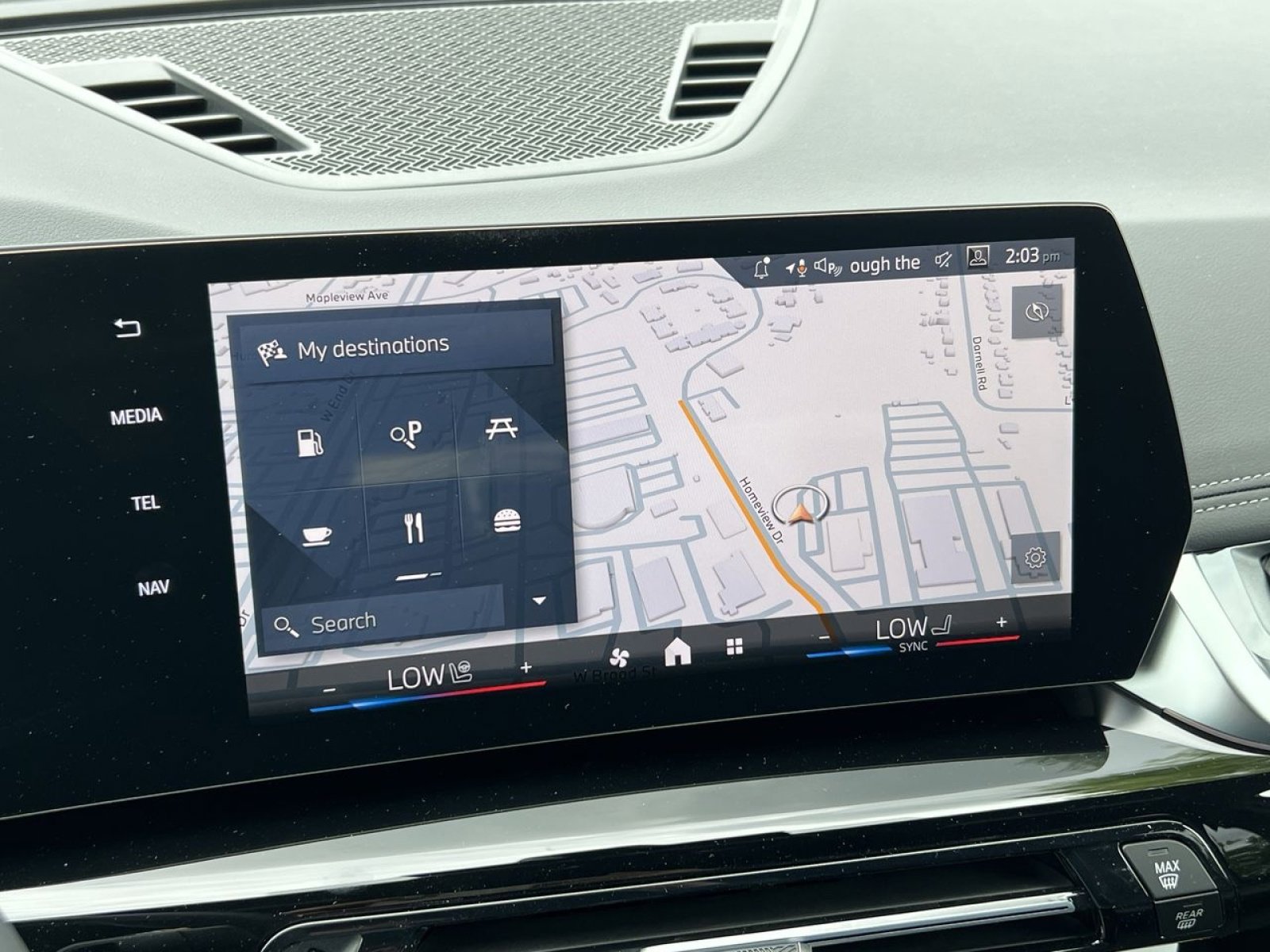 Certified 2025 BMW X1 xDrive28i w/ Technology Package image 17