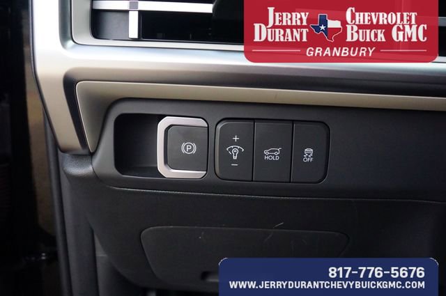 Used 2025 Hyundai Santa Fe SEL image 16